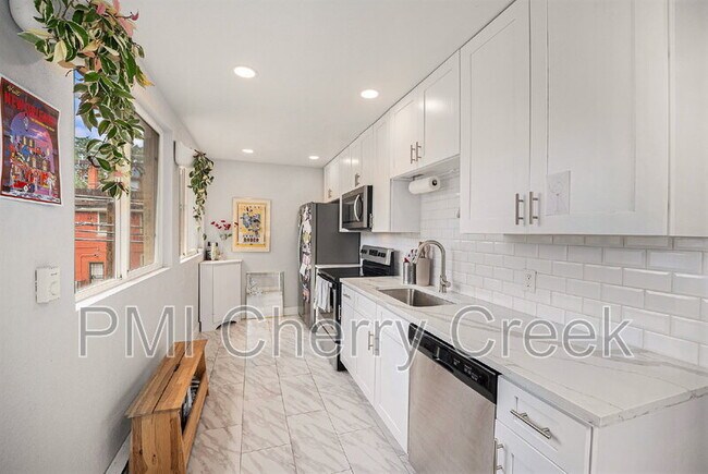 Building Photo - 2124 E 17th Ave