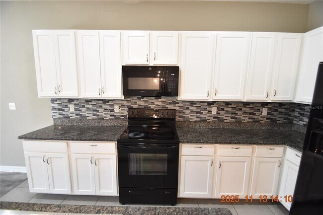 Building Photo - 8821 Indigo Trl Lp