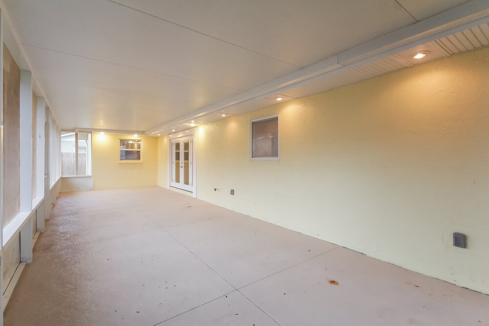 Building Photo - 2550 Briar Oak Cir