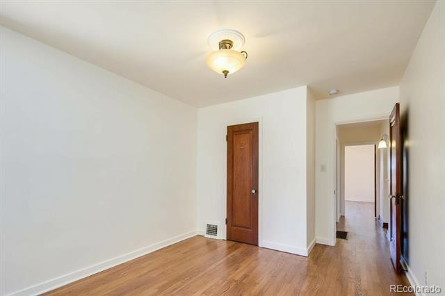 Building Photo - 1450 Clermont St