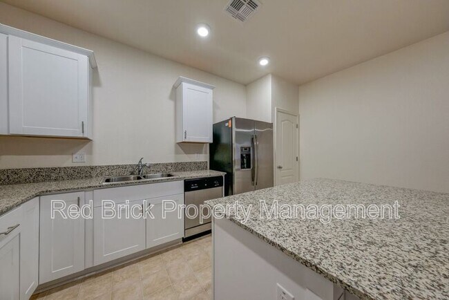 Building Photo - 4273 Theresa Ln
