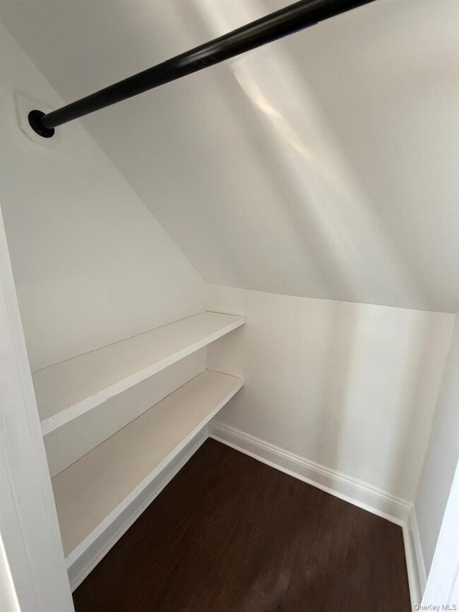 Building Photo - 13 Hammersley Ave