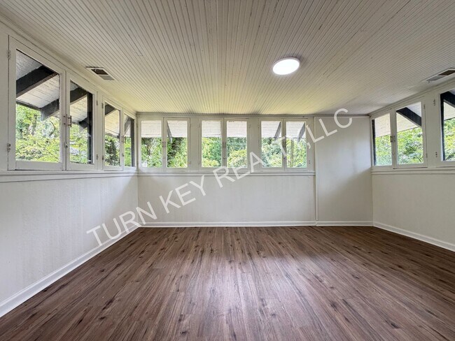 Building Photo - Home for rent in Birmingham