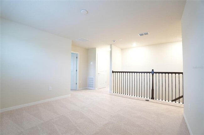 Building Photo - 268 Summer Pne St