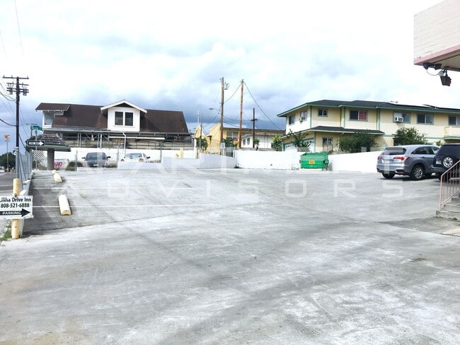 Building Photo - 1408 Liliha St