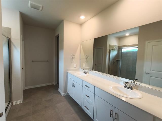 Building Photo - 3403 Copperwood Dr