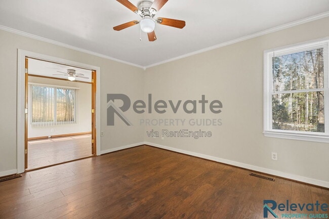 Building Photo - 2630 Beaver Falls Rd