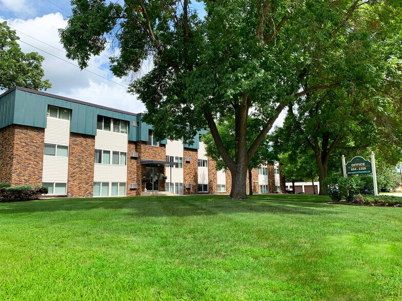 Bright River Estates 1 Rivercrest Dr Saint Cloud MN 56303 Apartment