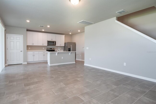 Building Photo - 518 Amadoras Wy