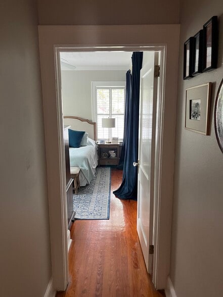 Building Photo - 718 Beard St