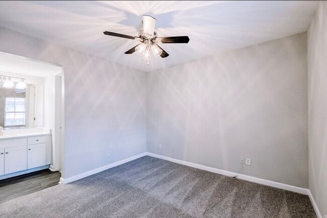 Building Photo - Spacious 2-Bedroom Elite Apartment with Private Balconies & Washer/Dryer