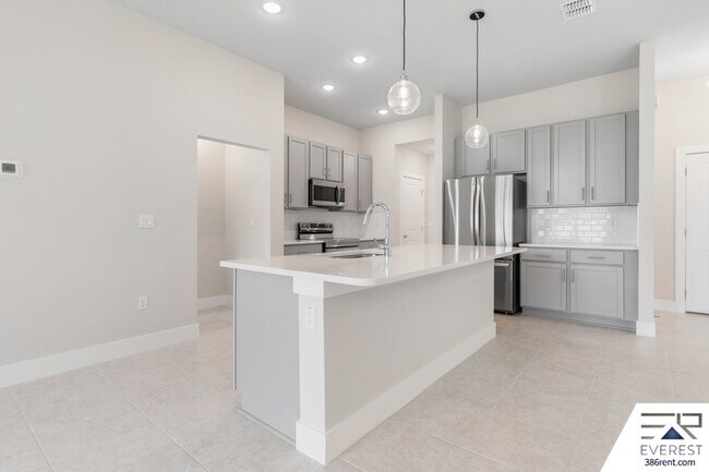 Building Photo - 58 Buttermill Dr