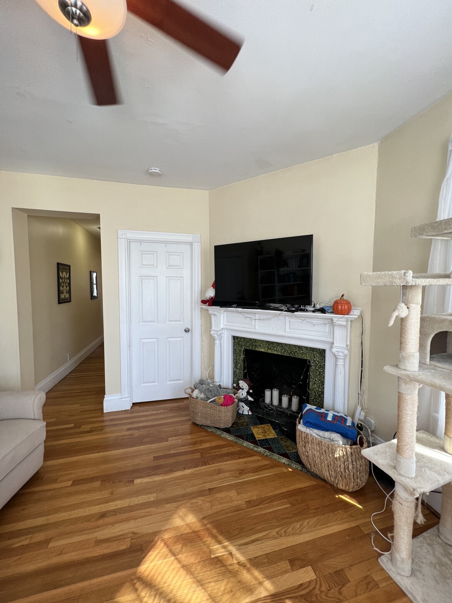 Building Photo - 383 Highland Ave