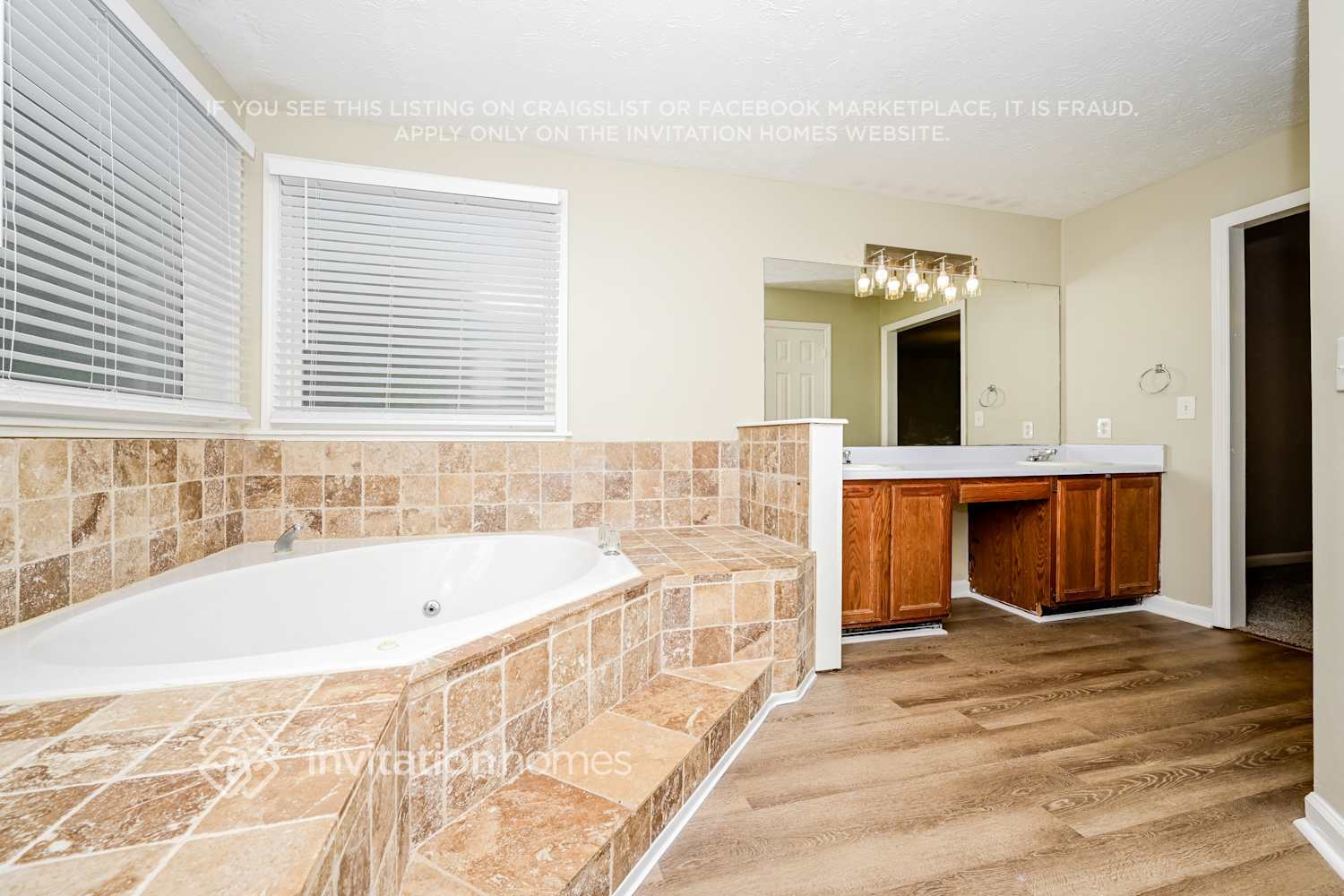 Building Photo - 4721 W Lake Dr SE