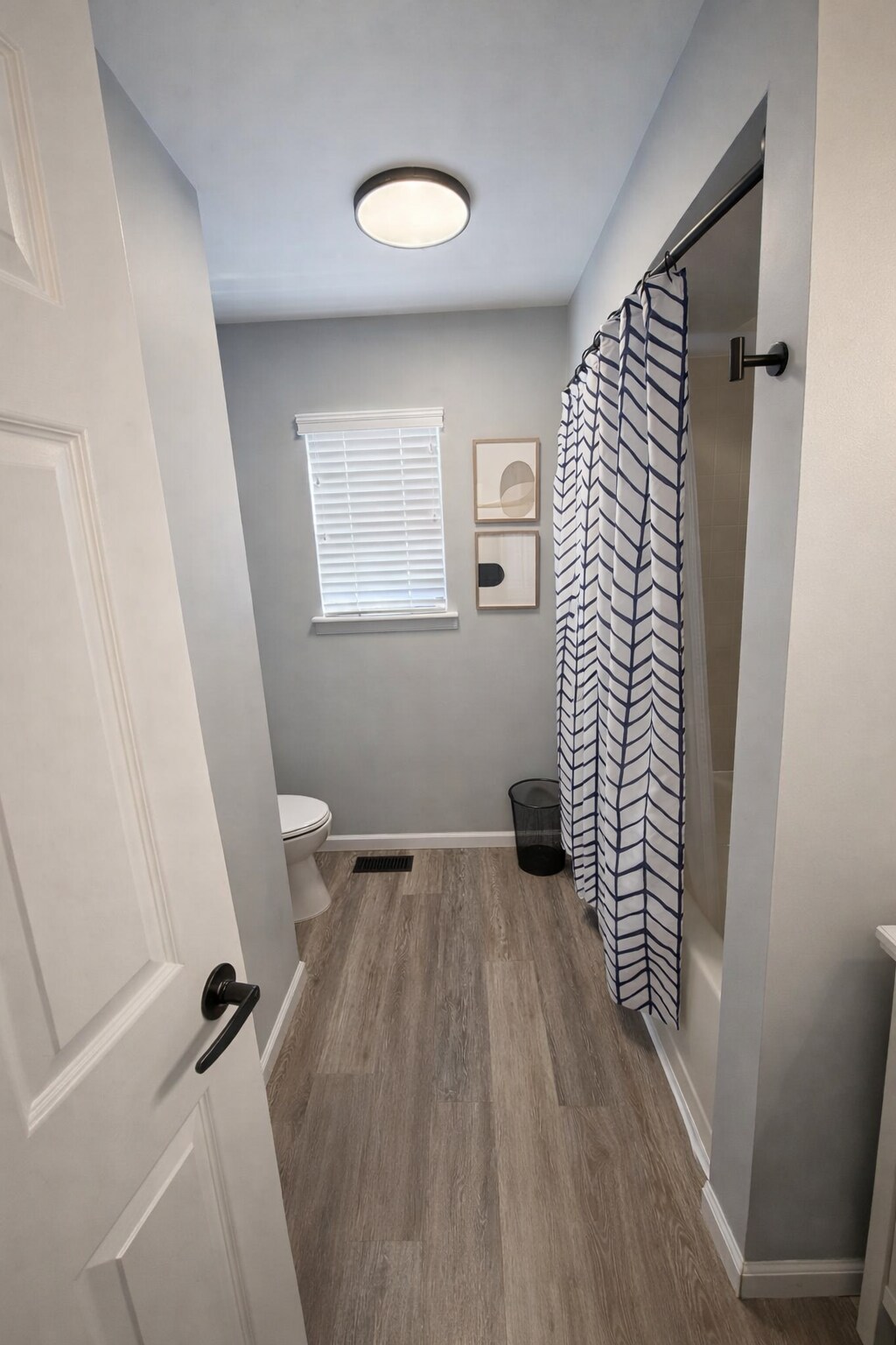 Building Photo - 230 Perth Hill Ct