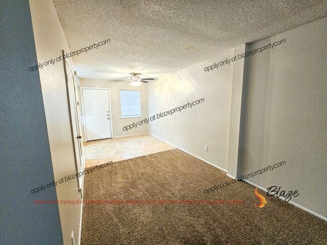 Building Photo - Spacious Two Bedroom