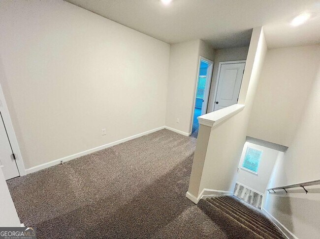 Building Photo - 4113 Oakwood Ter Ct