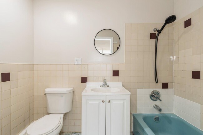 Building Photo - 40 Beacon Ave