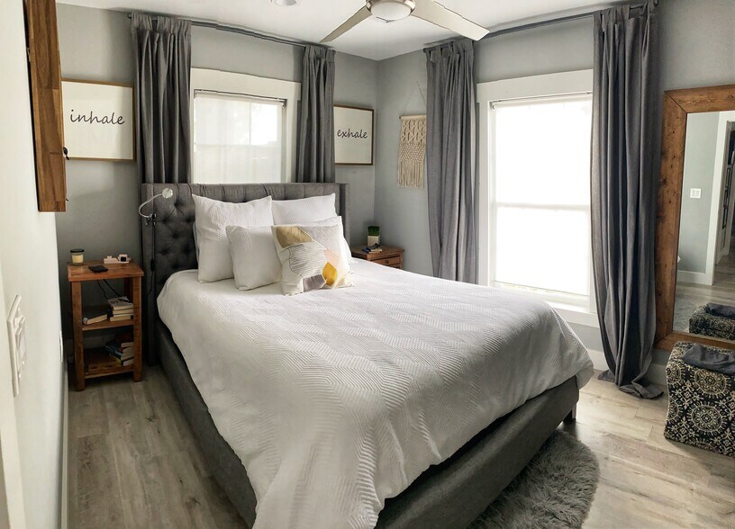 Main Bedroom - 2802 W 45th St