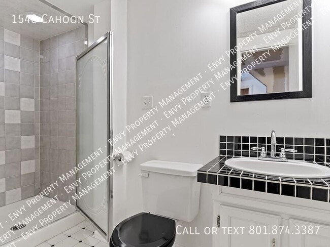 Building Photo - 1548 Cahoon St