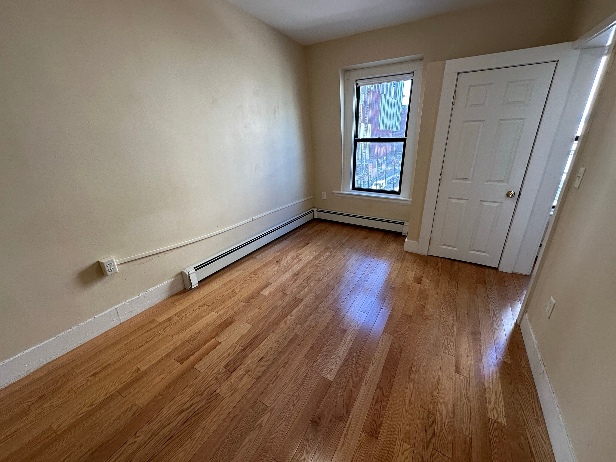 Building Photo - 238 Cambridge St