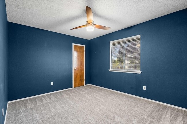 Building Photo - 1801 Broken Shoe Cove