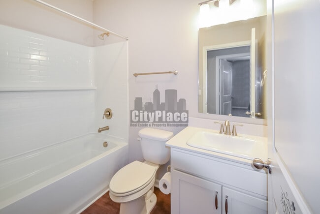 Building Photo - 1723 S Centennial Ave