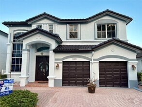 Building Photo - 1421 SW 153rd Path
