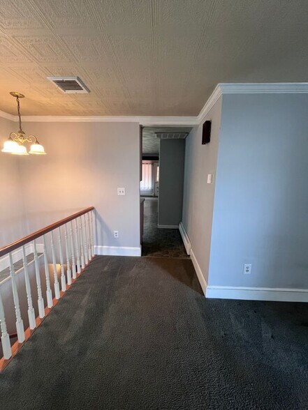 Building Photo - 64 Tomlinson Ave