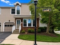 Building Photo - 1 Quail Brook Ct