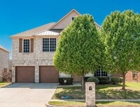 Building Photo - 506 Port Royale Way