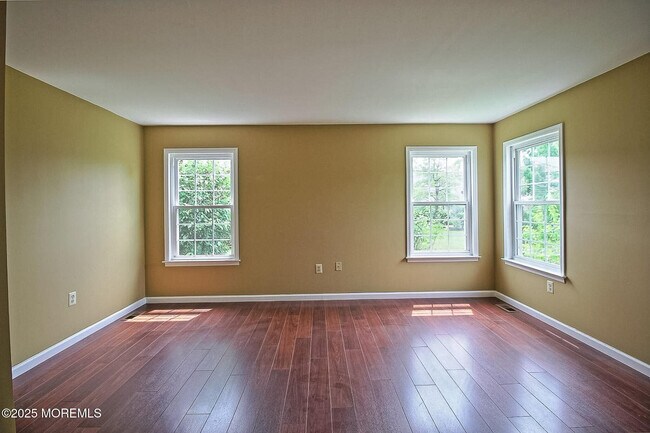 Building Photo - 2A Bristol Ct