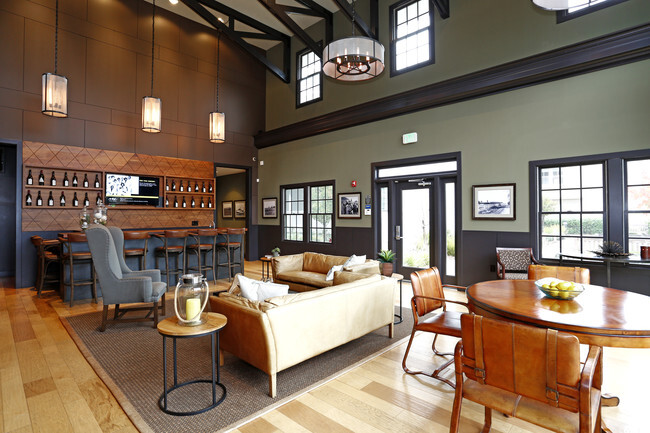 Interior Photo - Saratoga Downs at Sheveland Ranch