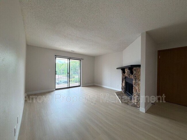Building Photo - 2354 N 44th St