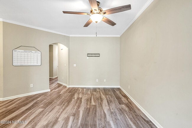 Building Photo - 310 Cedar Island Trail