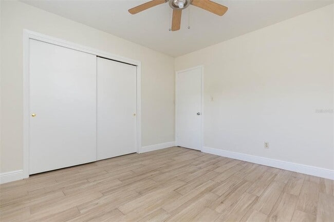 Building Photo - 3401 W San Pedro St