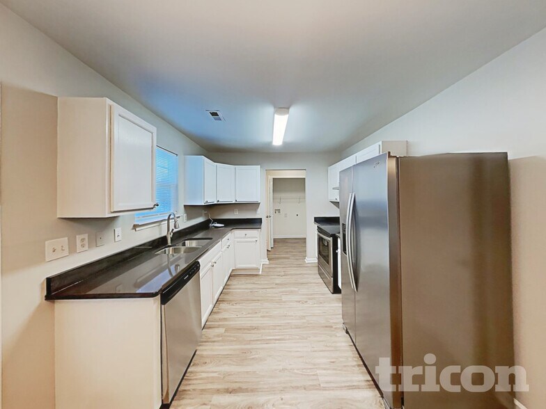 Building Photo - 3673 Watkins Ridge Ct