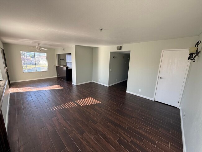 Building Photo - 43376 Cook St