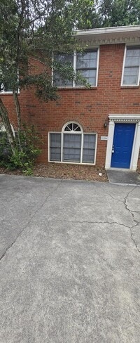 Building Photo - 1256 Sweet Pine Dr