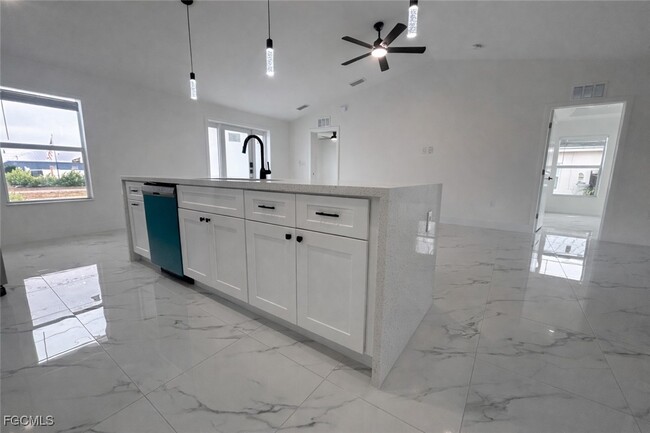 Building Photo - 649 Wilmington Pkwy