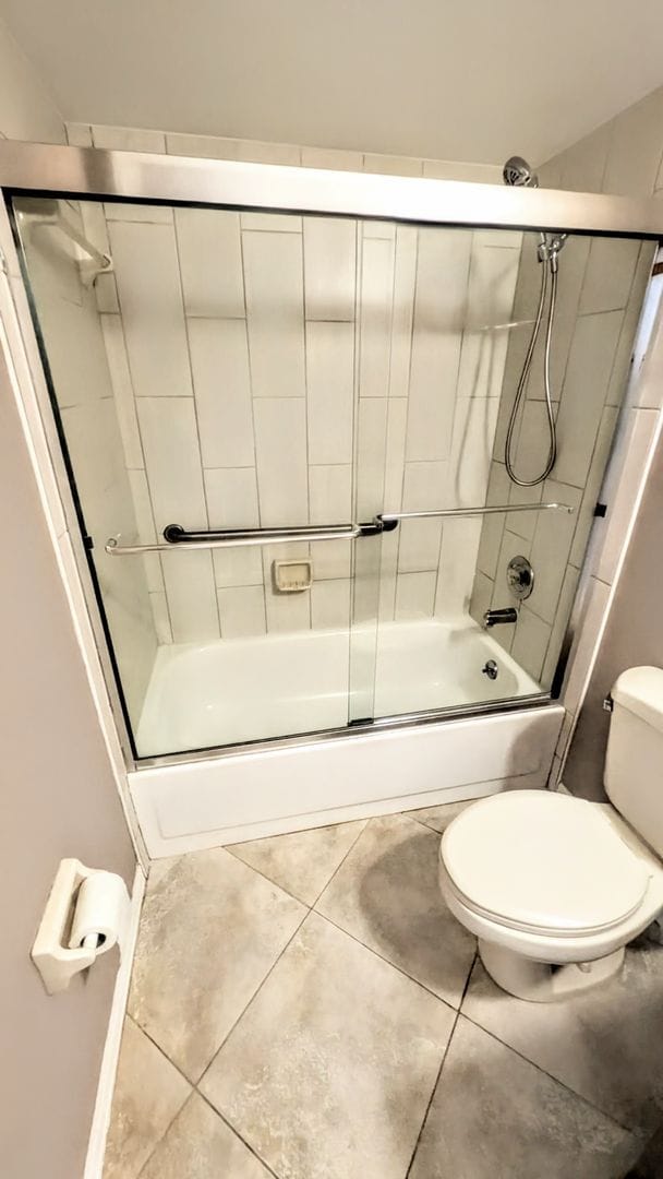 Building Photo - Annual UNfurnished 2/2 SFH in Palm-Aire