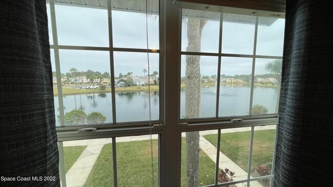 Building Photo - 1425 Malibu Cir NE