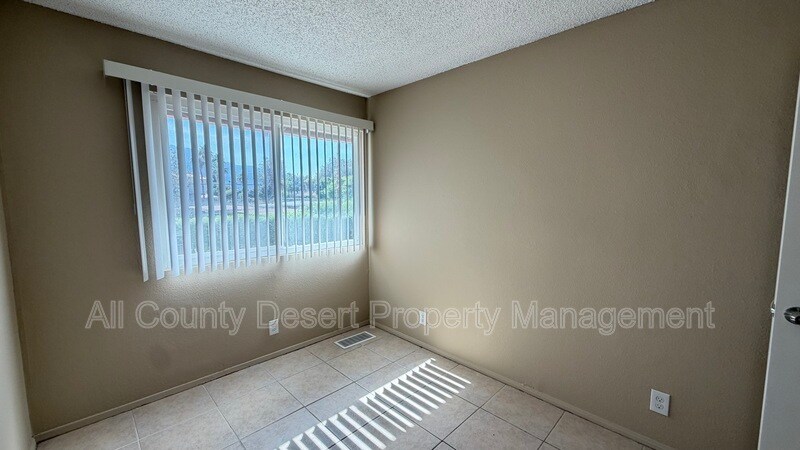 Building Photo - 69180 Victoria Dr