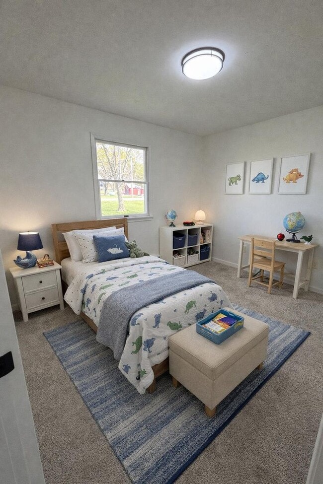 Building Photo - Shawnee Country Home – Newly Renovated Ranch with 2-Car Garage