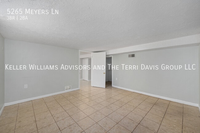 Building Photo - 5265 Meyers Ave