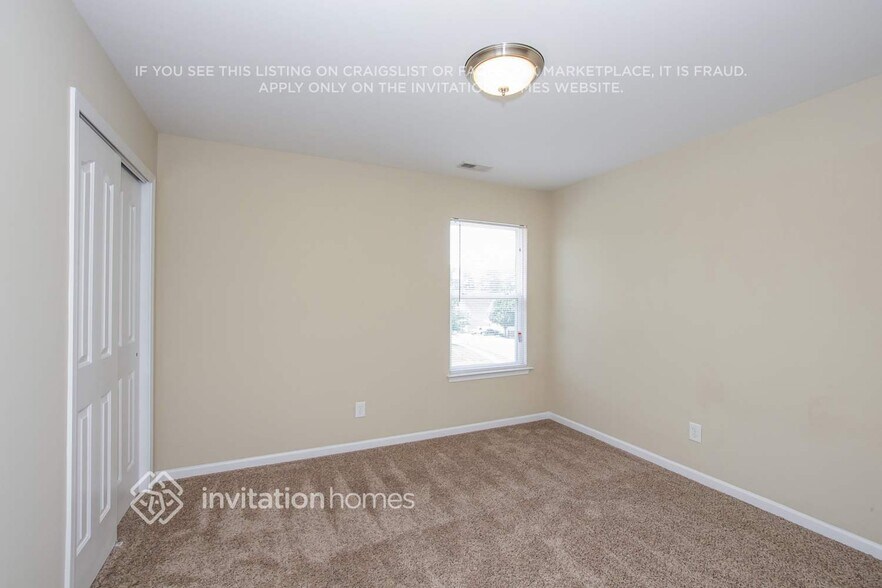 Building Photo - 623 Wrayhill Dr
