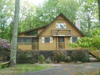 Building Photo - 159 Spring Dr