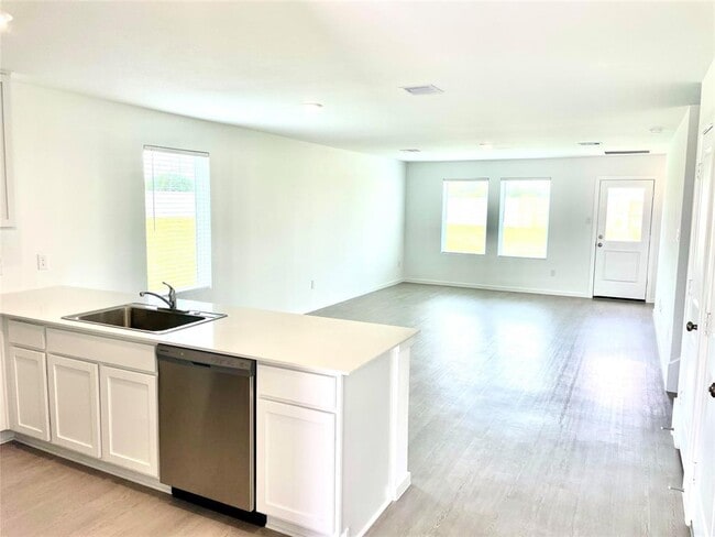 Building Photo - 26930 Zebra Grass Dr