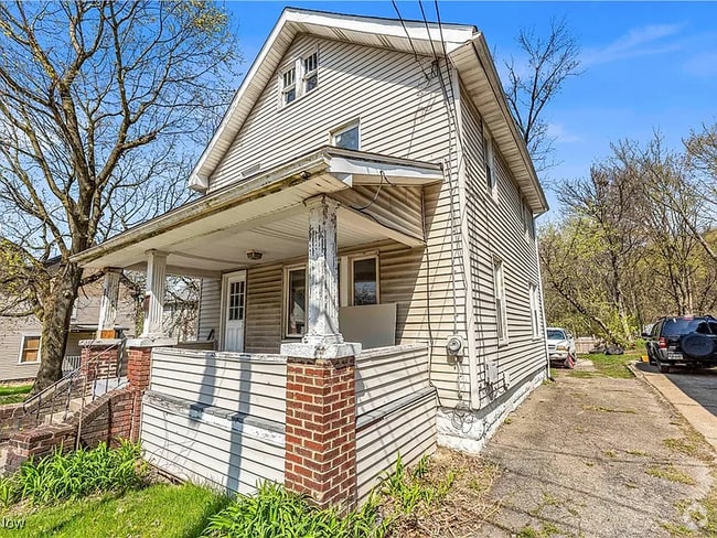 Building Photo - 201 Alberti Ct