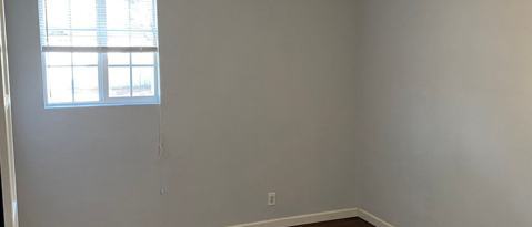 Building Photo - 1071 E Oakey Blvd